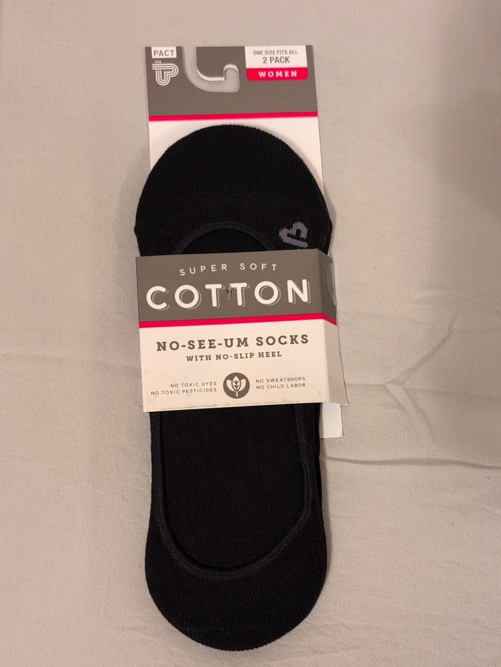 Pact Women’s Black No-See-Um Cotton Socks (2-Pack)